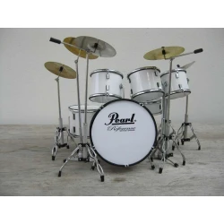 Drumstel van Pearl (Reference)
