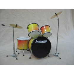 Drumstel Ludwig Yellow Beam 1977 - STANDAARD model -